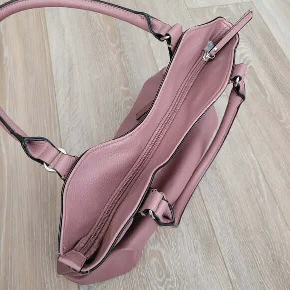 Nicole Miller New York Lavender Shoulder Bag | Beautiful Quality Handbag - Picture 3 of 7